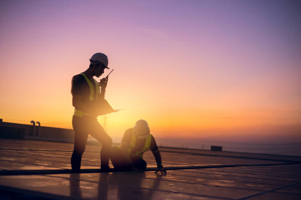 Best Commercial Roof Installation  in South Hill, WA